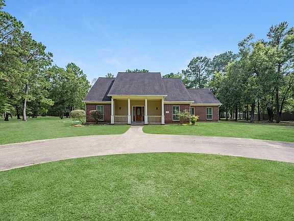 4th image of 205 Mohawk Ln