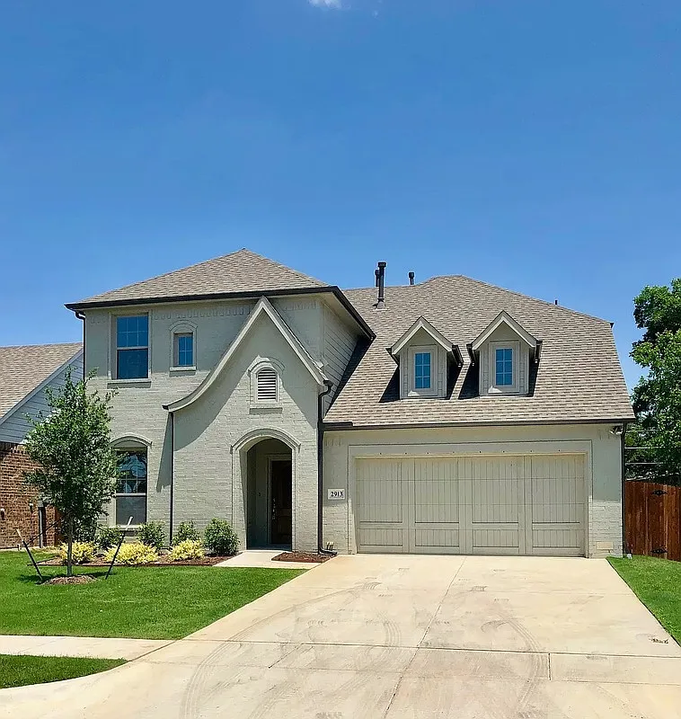 4 bed, 3.5 bath, 2660 sqft, $5,000 — Photo 1
