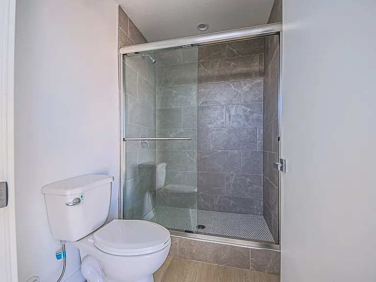 Luxury 2026 Townhomes with Massive Bedrooms + Decks with Views — Photo 88