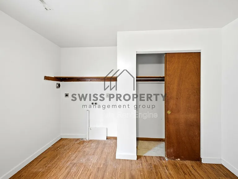 1579 Briarwood Ave — Photo 10