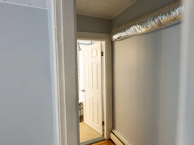 125 Tarrytown Rd #123 — Photo 24