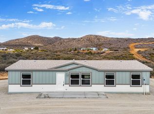 17400 E Roper Way, Dewey, AZ 86327