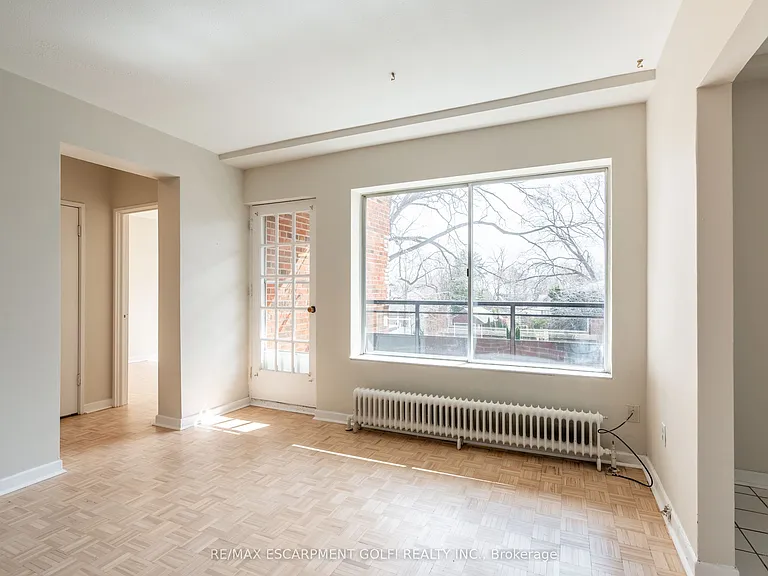 2433 1st St #9 — Photo 25