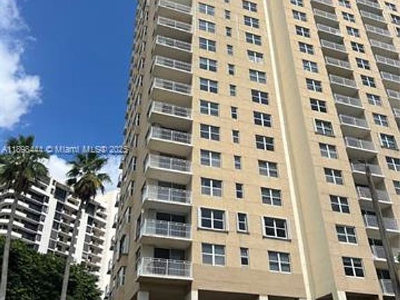2nd image of 770 Claughton Island Dr APT 406