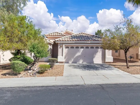 2271 Smokey Sky Dr, Henderson, NV 89052
