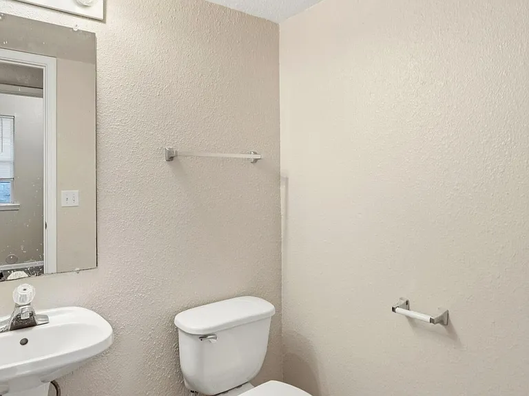 7536 Le Conte Dr — Photo 13