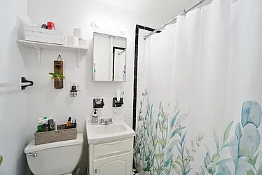 Rented by Best Apartments North Inc