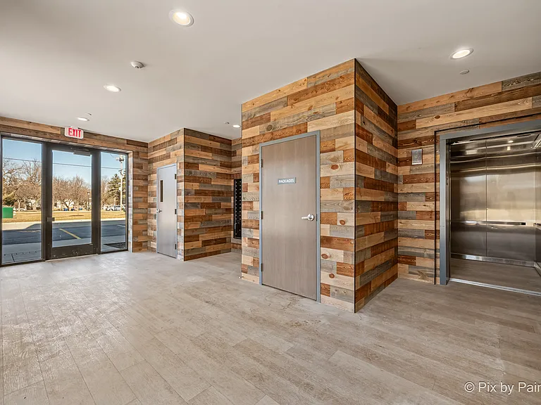 27 W Park Blvd #309 — Photo 12