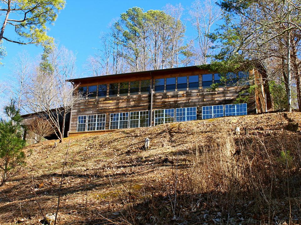 1st image of 223 Lost Village Ln