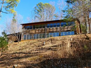 223 Lost Village Ln, Vonore, TN 37885