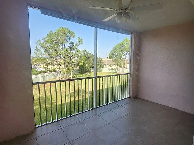 2061 Willow Hammock Cir #202 — Photo 9