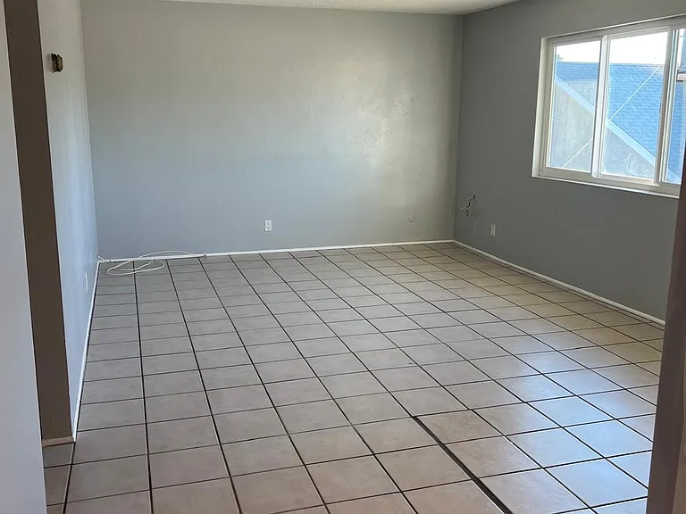 127 Wilson Ave #1 — Photo 6