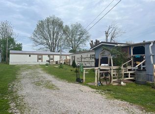 512 SE 2nd St, Paoli, IN 47454