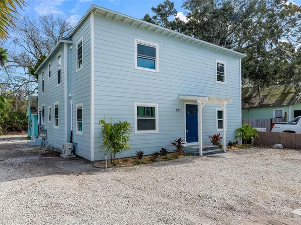 307 Rush St, New Smyrna Beach, FL 32168