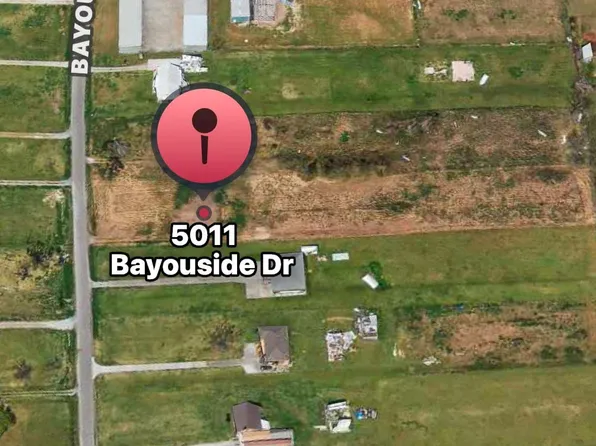 5011 Bayouside Dr, Chauvin, LA 70344