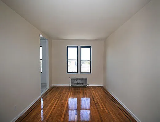 Rented by SW Queens Mezzanine | media 21