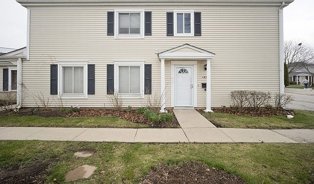 1st image of 1256 Cove Dr