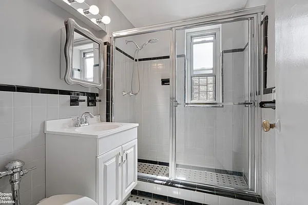 Rented by Brown Harris Stevens | media 8