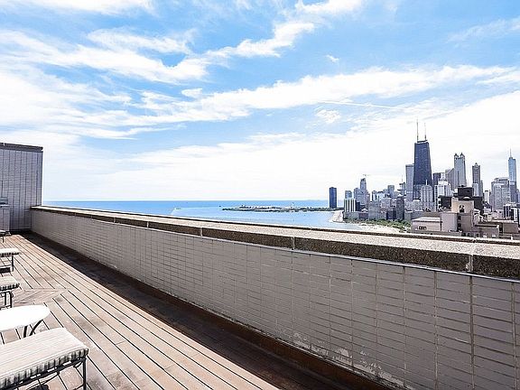 5th image of 1550 N Lake Shore Dr APT 12F