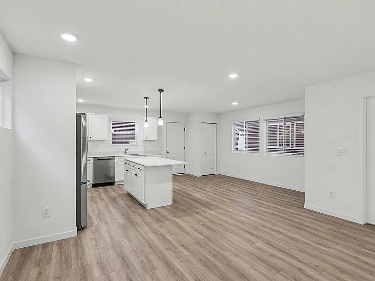 6118 Aurelius Rd — Photo 4