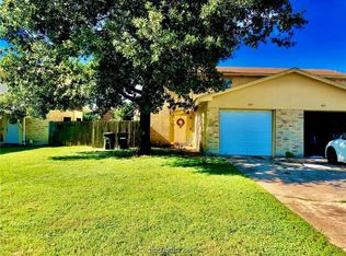 1407 Hawk Tree Dr, College Station, TX 77845