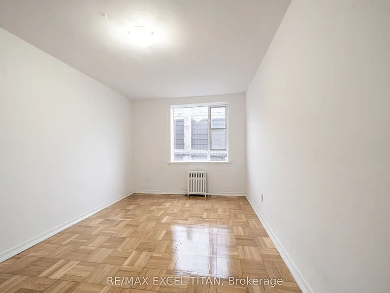 2507 Eglinton Ave W #106 — Photo 6