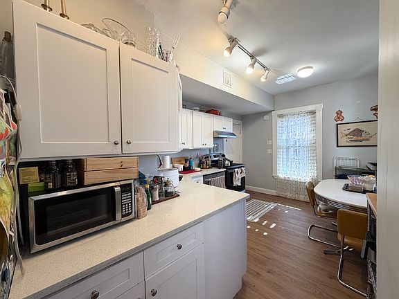 5th image of 25 Long Ave #2