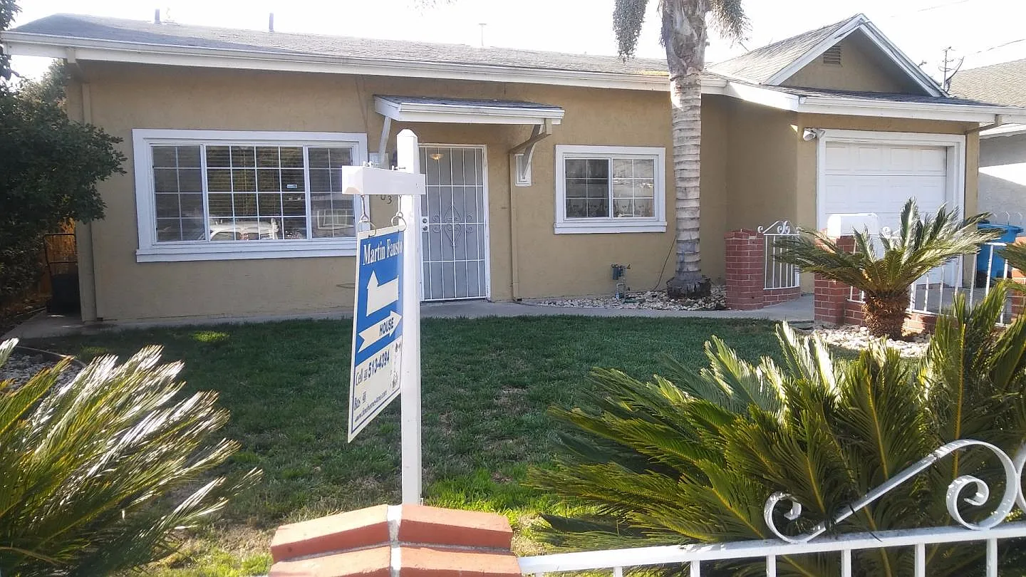 10301 Dale Dr photo 1