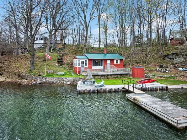 3823 Highway 2 S, Kingston, ON K7G 2V5