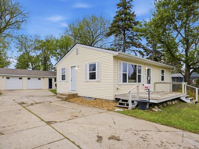 911 18th St N, Moorhead, MN, 56560