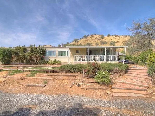 32722 Success Valley Dr #A, Porterville, CA 93257