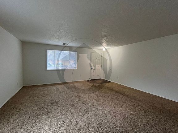 3rd image of 1534-1536 Westhaven Pl