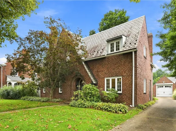 302 Maple Ln, Sewickley, PA 15143
