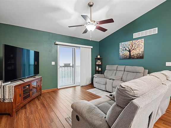 4th image of 2681 Pinto Ln