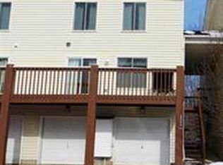 22240 River Walk Ln, Rocky River, OH 44116