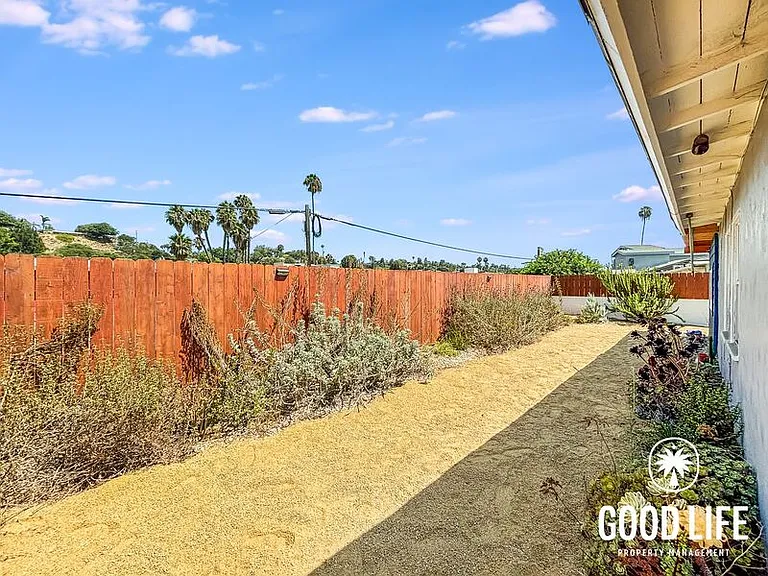 6074 Rock St — Photo 23