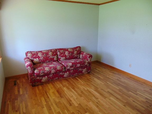 2nd image of 5684 Millsfield Hwy