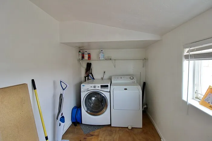 139 S Raleigh St — Photo 14