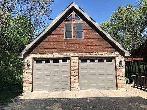 5th image of 5225 Beaver Lake Dr
