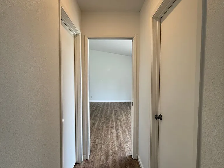 1693 E Alvin Ave — Photo 27