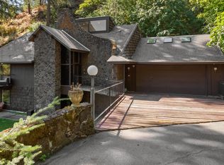 1521 S McHenry Dr, Liberty Lake, WA 99019