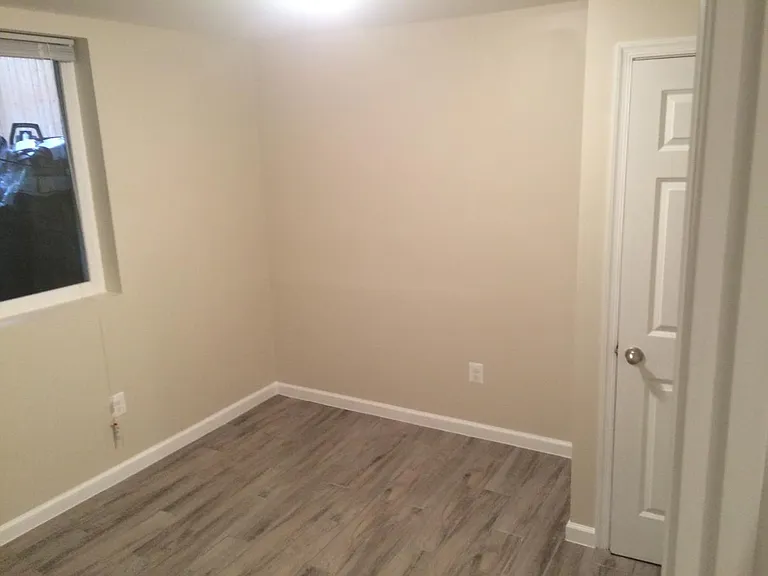923 T St NW — Photo 10