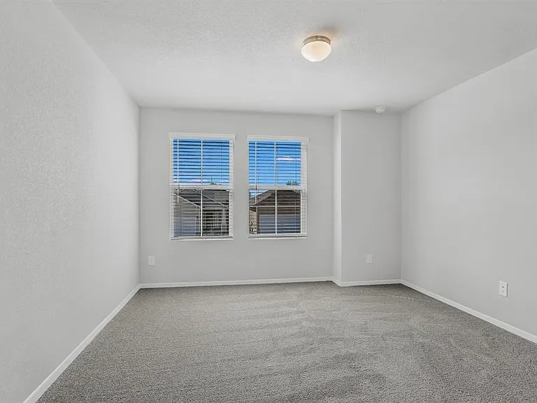 2808 Totley Rd — Photo 8
