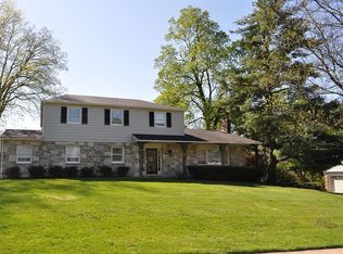 2081 Waller Dr, Huntingdon Valley, PA 19006