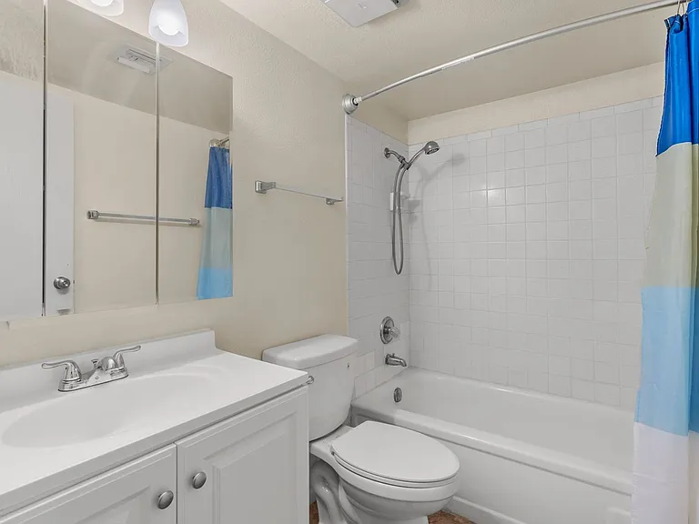 3150 E Bellevue St — Photo 8