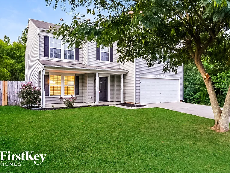 1323 Perga Ct — Photo 2