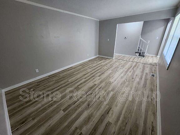 4th image of 1255 E Dawn Dr