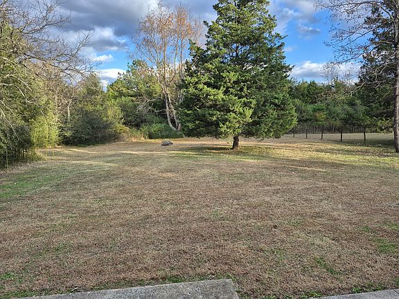 3rd image of 3934 Cider Dr