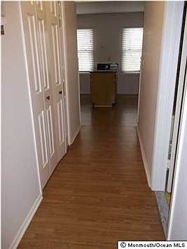 4th image of 225 Cloverdale Dr