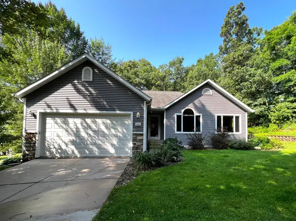 2936 Boston Dr, Eau Claire, WI 54703